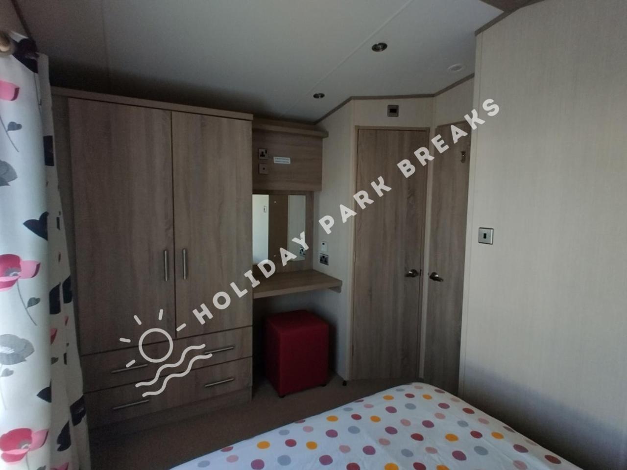 Haywood - 3 Bed Pet Friendly Holiday Home At Seal Bay Selsey Exterior foto